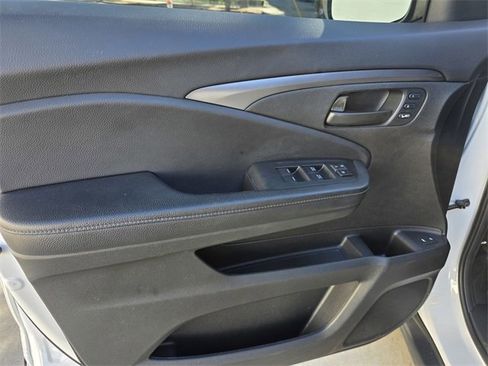 Used 2022 Honda Passport EX-L image 8