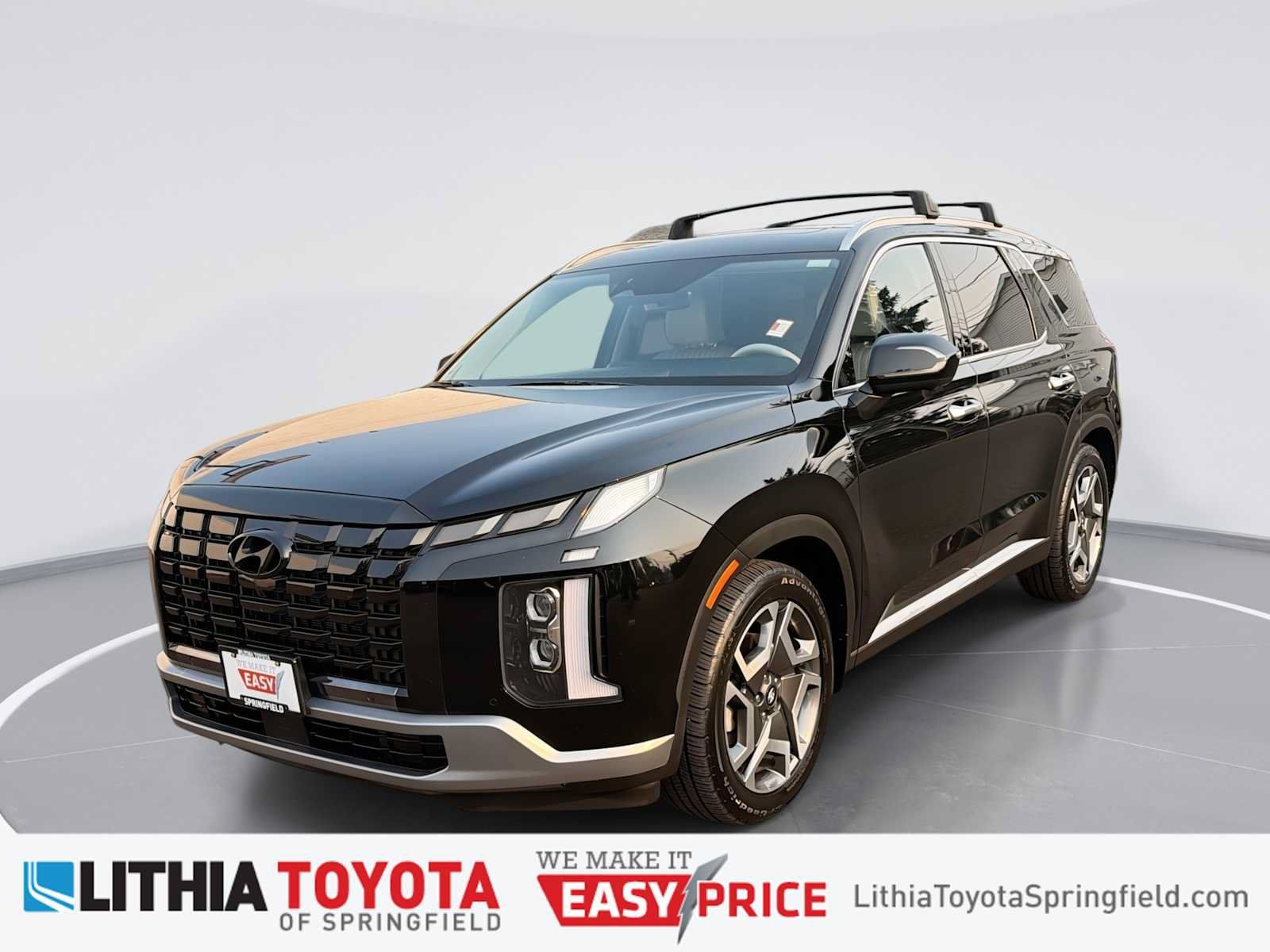 Used 2023 Hyundai Palisade Limited w/ Winter Package AWD/4WD image 1