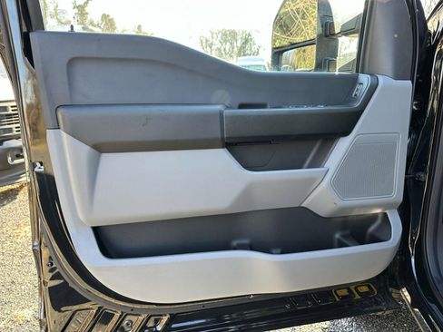 New 2025 Ford F250 XL image 8