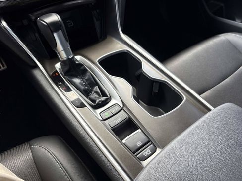 Used 2022 Honda Accord Sport image 30