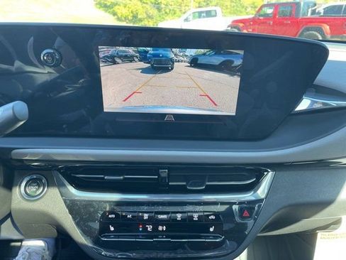 New 2026 Buick Envista Avenir image 21