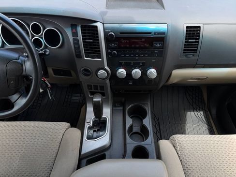 Used 2010 Toyota Tundra 4x4 Double Cab image 24
