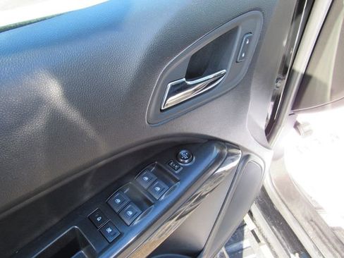 Used 2022 GMC Canyon AT4 image 12