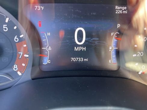 Used 2023 Jeep Compass Latitude image 12