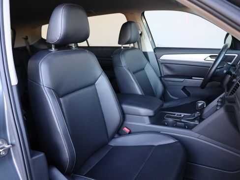 Used 2019 Volkswagen Atlas SE w/ Towing Package FWD image 30