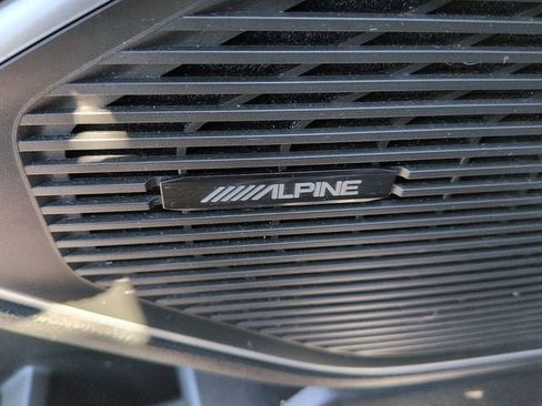Used 2022 Jeep Wagoneer Series III AWD/4WD image 18