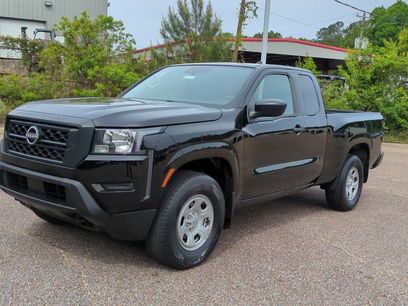 Used 2022 Nissan Frontier S w/ Technology Package
