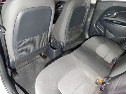 Used 2017 Kia Rio LX w/ Power Package image 9