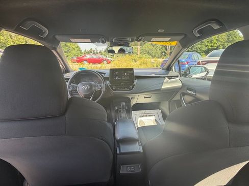 Used 2024 Toyota Corolla SE FWD image 33