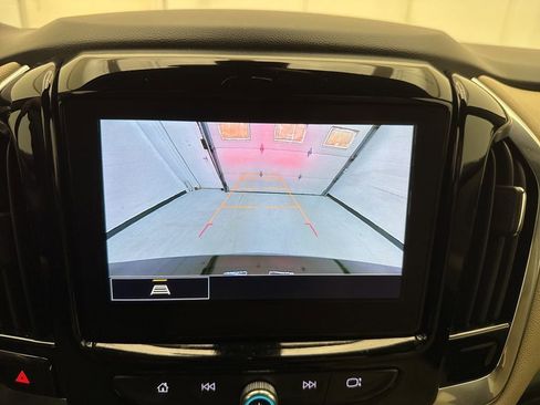 Used 2023 Chevrolet Traverse LT w/ LPO, Cargo Package image 27