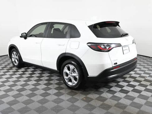 Used 2024 Honda HR-V LX image 5