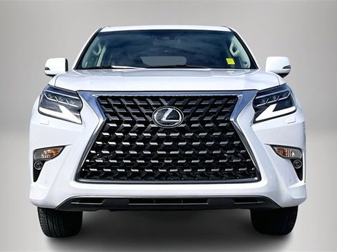 Used 2022 Lexus GX 460 Premium image 3