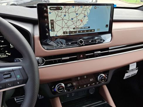 New 2025 Mitsubishi Outlander SEL image 13