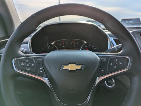 Used 2024 Chevrolet Equinox LT image 27