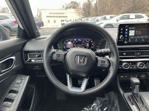 Certified 2025 Honda Civic Sport Touring image 10