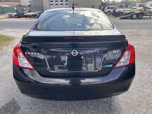 Used 2013 Nissan Versa SL image 7