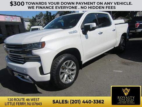 Used 2019 Chevrolet Silverado 1500 High Country w/ Z71 Off-Road Package image 4