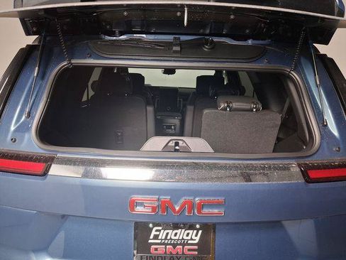 New 2026 GMC Yukon Elevation w/ Elevation Premium Package AWD/4WD image 14