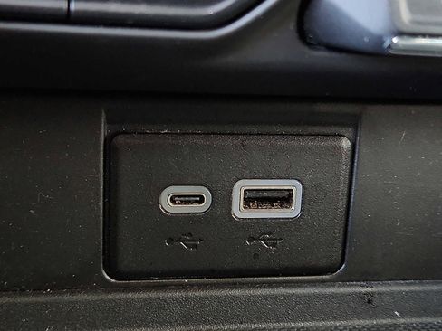 Used 2024 Chevrolet Tahoe LT image 22