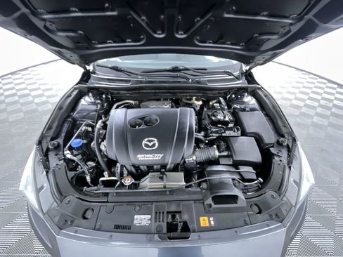 Used 2015 MAZDA MAZDA3 i Touring w/ Technology Package image 26