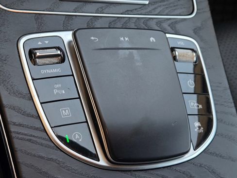 Used 2021 Mercedes-Benz GLC 300 image 18