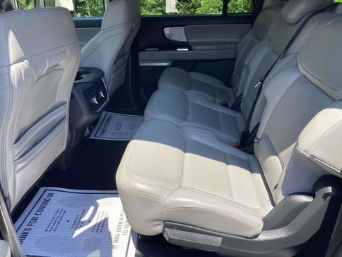 Used 2025 Ford Expedition Max Active RWD image 16
