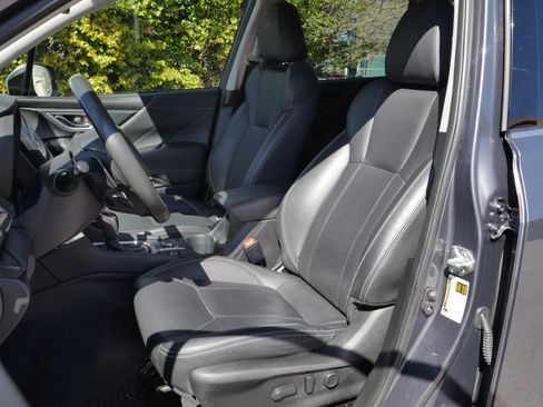 Used 2023 Subaru Forester Touring image 36