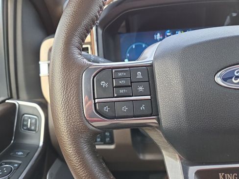 Used 2025 Ford F350 King Ranch AWD/4WD image 24