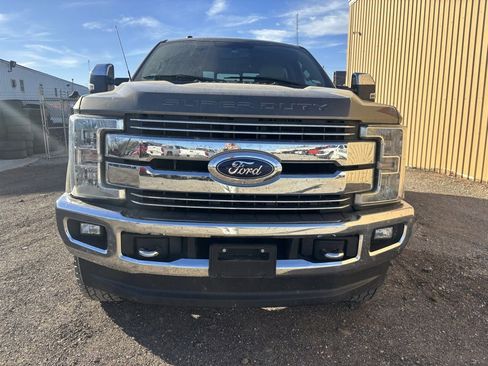 Used 2018 Ford F250 Lariat w/ Chrome Package image 2