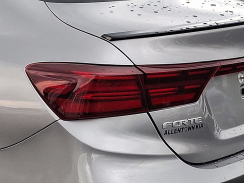 Certified 2023 Kia Forte GT-Line FWD image 10