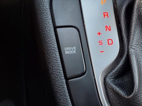 Used 2020 Kia Forte LXS image 11