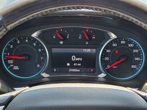 Used 2020 Chevrolet Traverse LT w/ Driver Confidence II Package AWD/4WD image 27