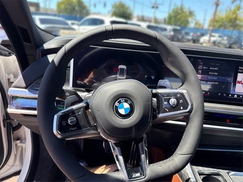 New 2025 BMW 760i xDrive image 23