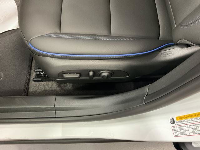 New 2026 Buick Envista Sport Touring w/ Convenience I Package FWD image 13