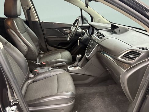 Used 2016 Buick Encore FWD image 19