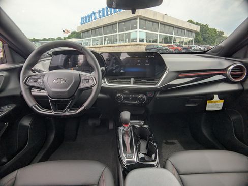 New 2026 Chevrolet Trax RS w/ Driver Confidence Package FWD image 14