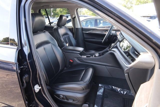 Used 2024 Jeep Grand Cherokee Limited 4xe AWD/4WD image 29