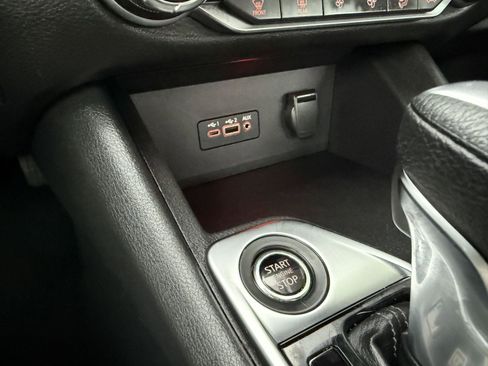 Used 2021 Nissan Sentra SV image 21