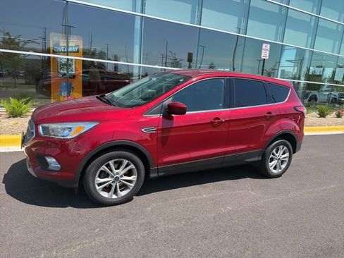 Used 2017 Ford Escape SE FWD image 25