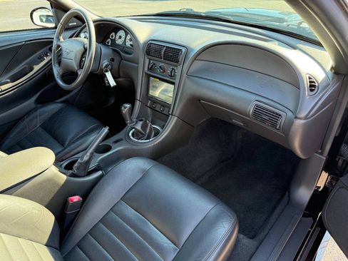 Used 2002 Ford Mustang GT image 38