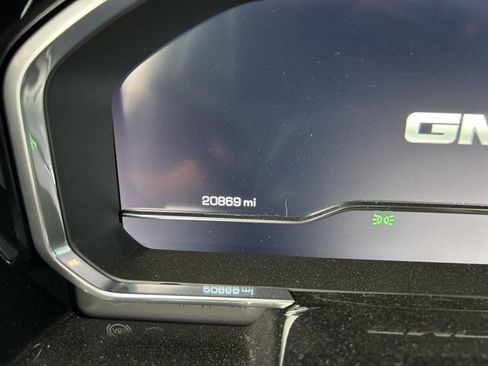 Used 2024 GMC Sierra 1500 Elevation image 15