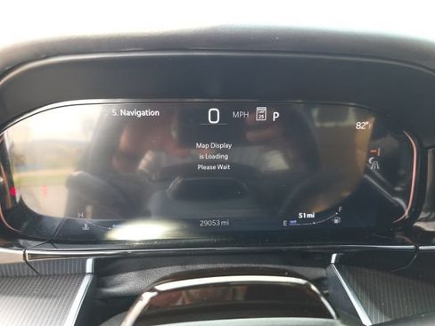 Used 2025 Jeep Grand Wagoneer Series III w/ Rear Seat Video Group 1 AWD/4WD image 17