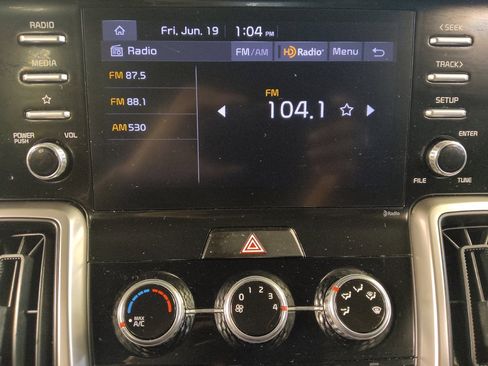 Used 2022 Kia Sorento LX FWD image 25