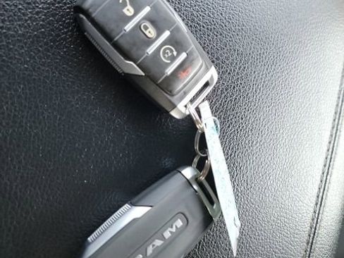 Used 2022 RAM 1500 Big Horn image 28