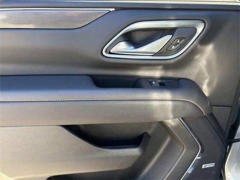 Used 2024 GMC Yukon AT4 w/ Technology Package image 20