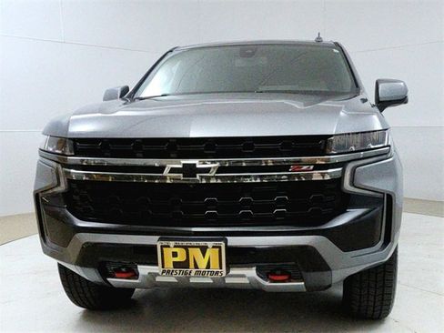 Used 2022 Chevrolet Tahoe Z71 w/ Z71 Off-Road Package image 2