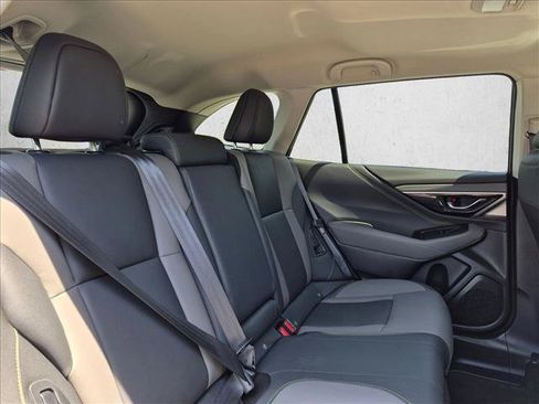 Certified 2025 Subaru Outback Onyx Edition AWD/4WD image 20
