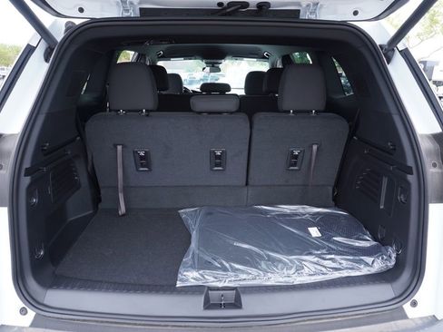 New 2025 GMC Acadia Elevation w/ Super Cruise Package image 8