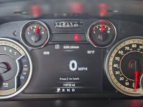 Used 2019 RAM 1500 Lone Star AWD/4WD image 9