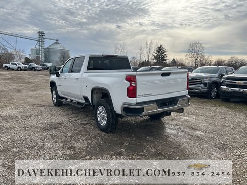 Used 2022 Chevrolet Silverado 3500 LT image 3